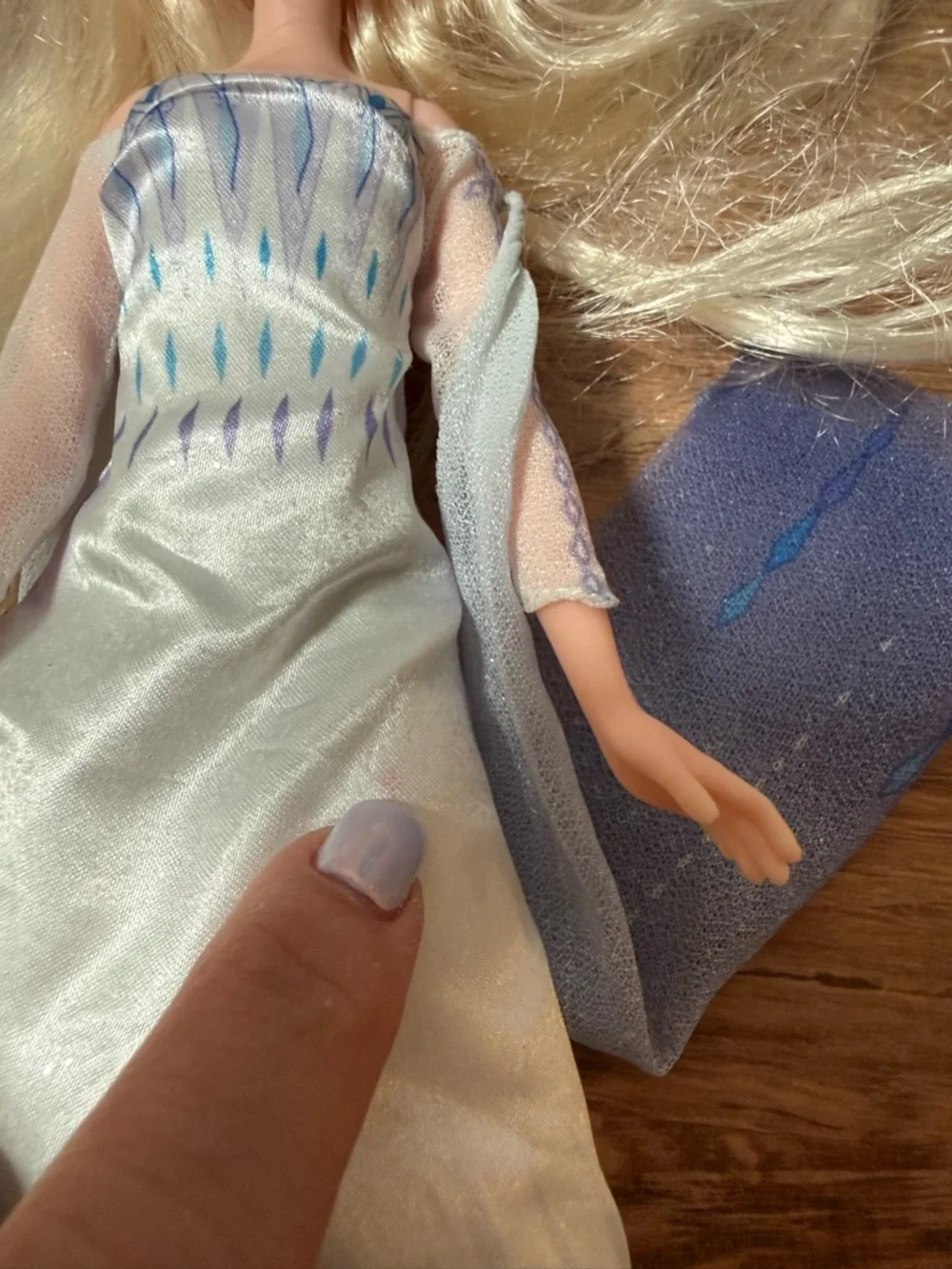 Frozen 2 Singing Elsa Anna Doll Set